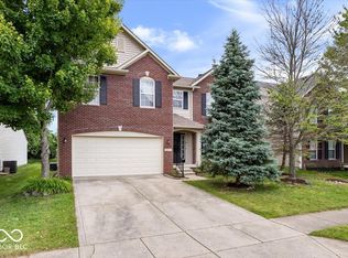 8877 N White Tail Trl, McCordsville, IN 46055