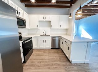 9525 E Colfax Ave #201, Aurora, CO 80010