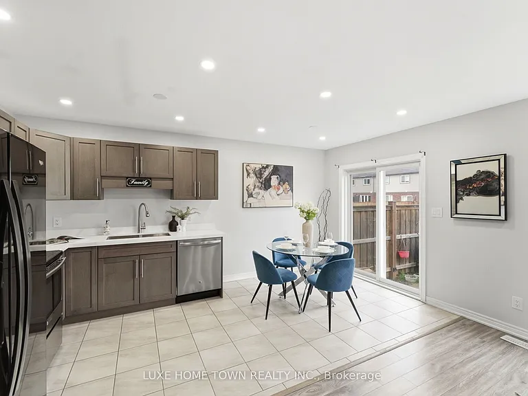 100 Monarch St — Photo 10