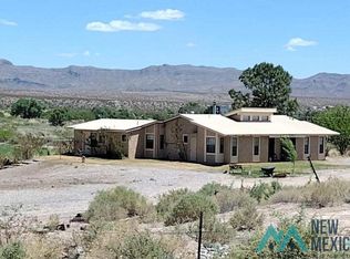 231 Las Palomas Canyon Rd, Williamsburg, NM 87942