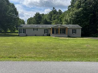 283 Mount Breeze Dr, Cool Ridge, WV 25825