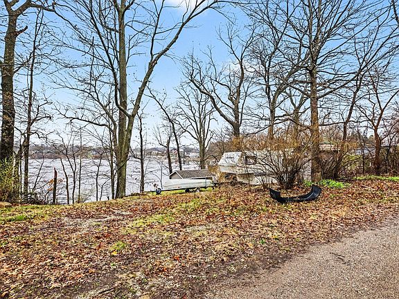2nd image of 10556 Highland Dr