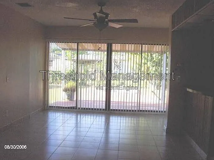 19632 NE 12th Pl — Photo 6