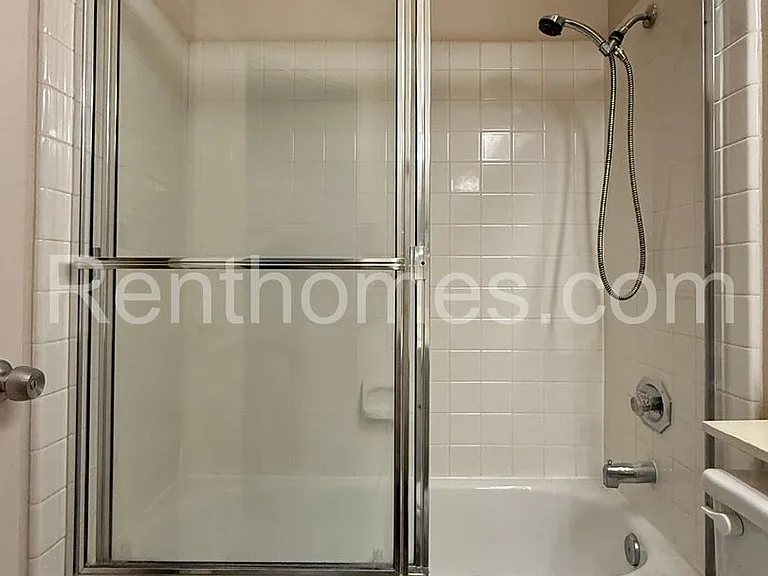11295 Provencal Pl — Photo 17