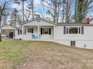 410 Brooklyn Ave, Hendersonville, NC 28792