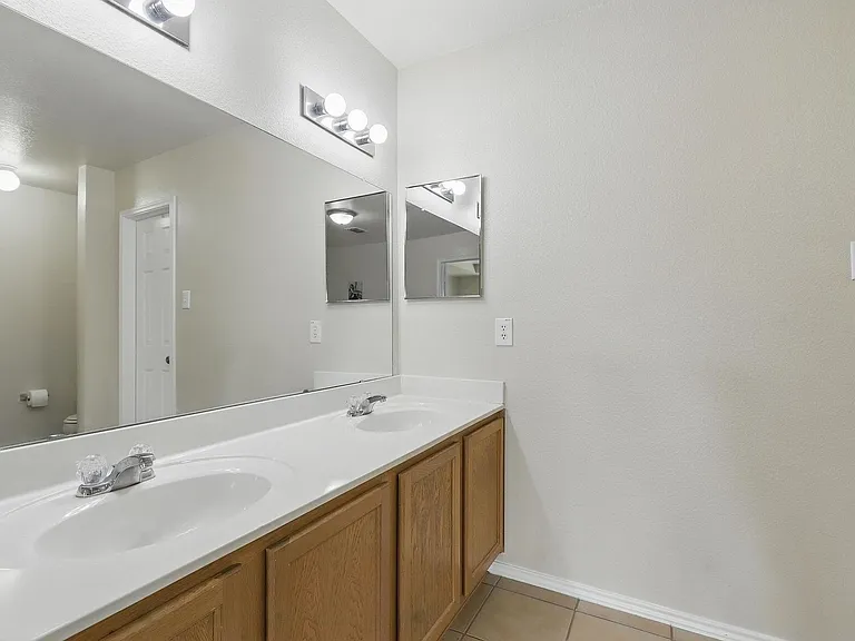 12629 Shady Cedar Dr — Photo 39