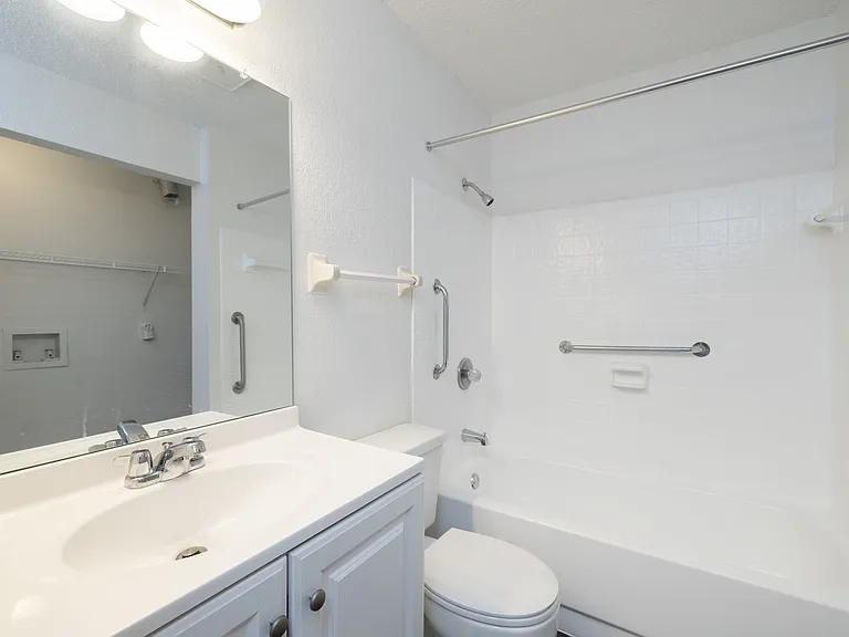 Springwood Villas — Photo 17