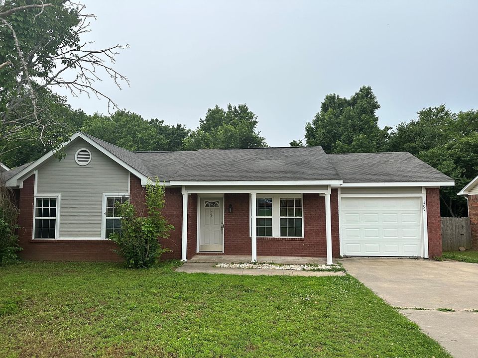 1st image of 409 Boulder Dr