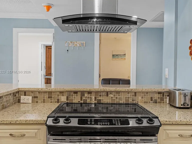 2100 S Ocean Ln #1704 — Photo 14