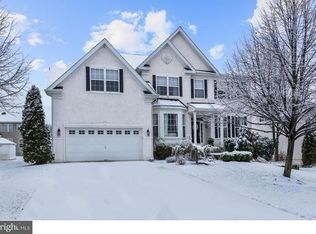 7 Oakbourne Ct, Bordentown, NJ 08505