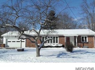 110 Patricia Ln, Utica, NY 13501