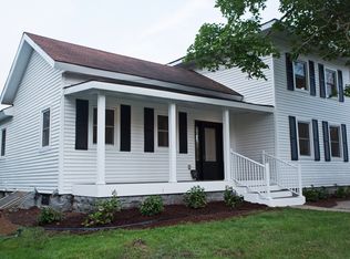 517 N Hudson St, Lowell, MI 49331