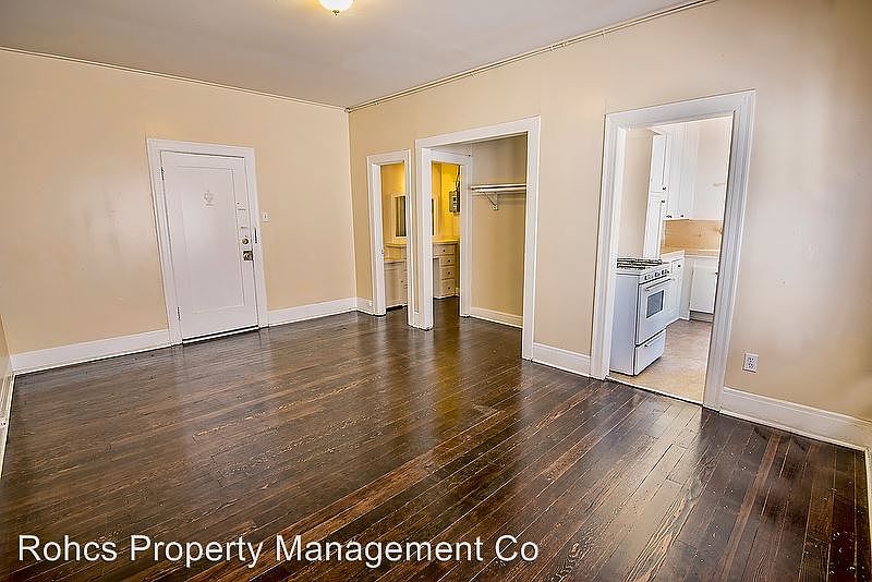 1st image of 415 S Westlake Ave APT 111