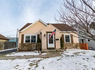 202 Brett Rd, Irondequoit, NY 14609