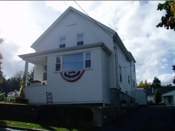 245 Dwelly St, Fall River, MA 02724