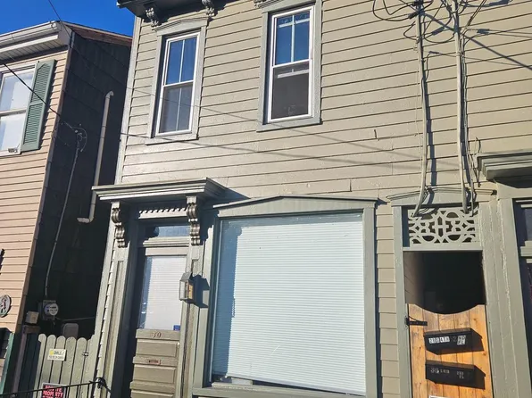 30 S 4th St, Columbia, PA 17512