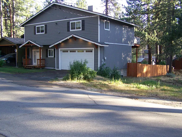 Reno Ave — Photo 27
