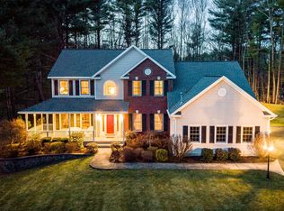 208 Tera Ct, Guilderland, NY 12084