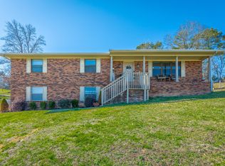 1705 E Rebel Rd, Rossville, GA 30741