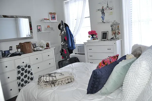 Rented by Sky Management | media 24