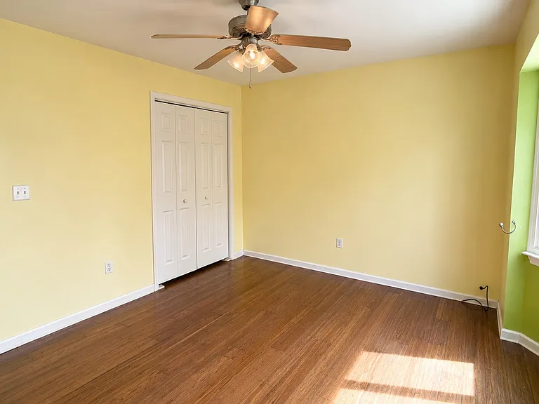 550 Walnut Shade Rd — Photo 4