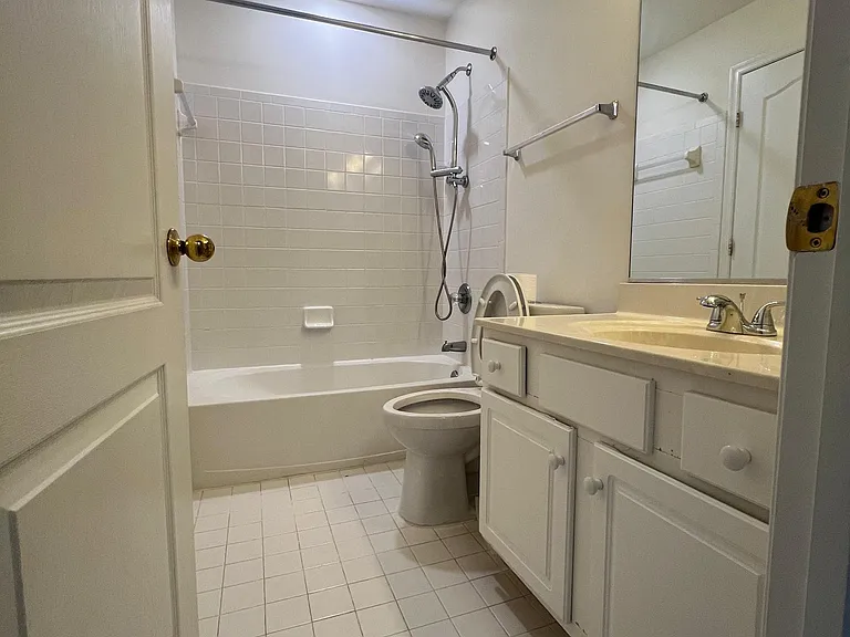 13129 Park Crescent Cir — Photo 30