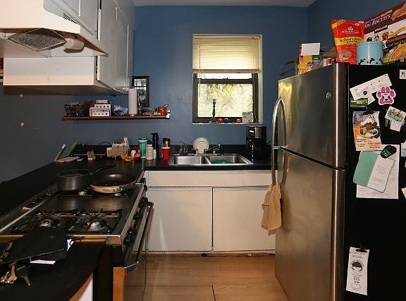 2nd image of 2312 N Oakley Ave #1