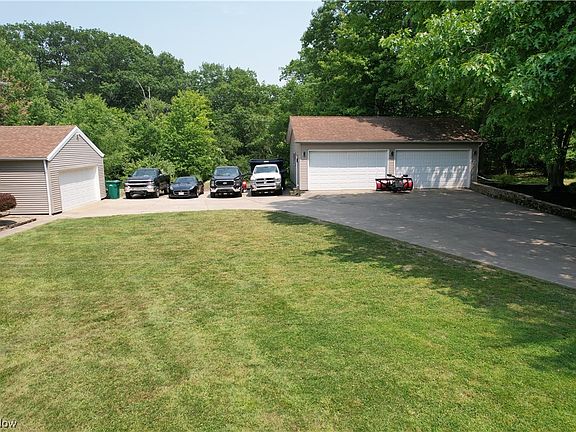 2nd image of 387 Douglas Blvd