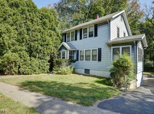 259 Ridge Rd, Cedar Grove, NJ 07009