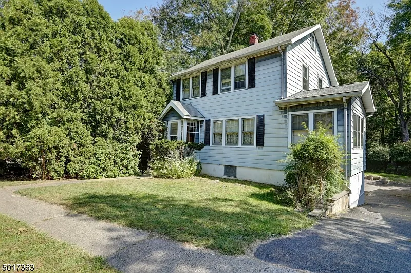 259 Ridge Rd photo 1