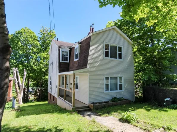 175 Topsail Road, St.John’s, NL A1E2B2