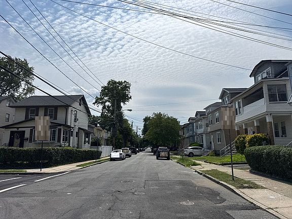 5th image of 107 S Munn Ave