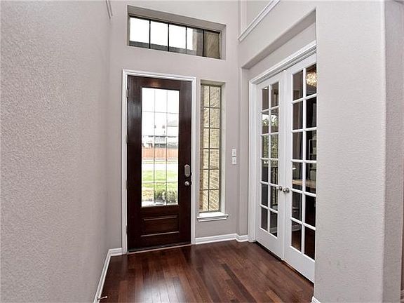 4th image of 2248 Champions Corner Dr