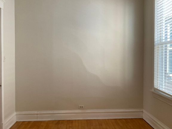 5th image of 3927 N Hamilton Ave #2