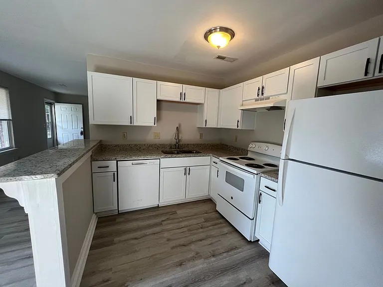 807 Sandpiper Dr #A — Photo 5