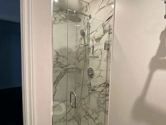 5th image of 35 Balmuto St #709