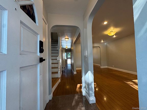 4th image of 58-41 205th St