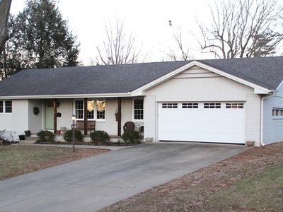 2916 S Chantilly Lane, Springfield, MO, 65804