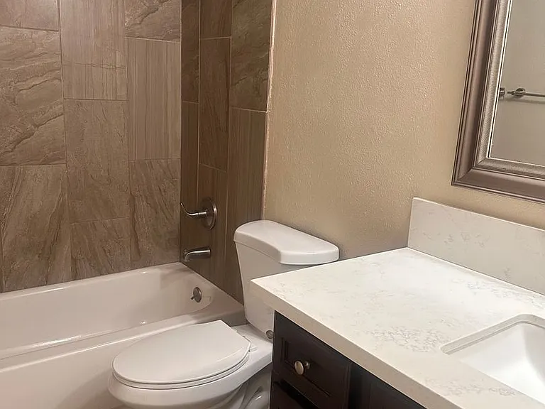 1820 W Mulberry Dr — Photo 7