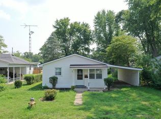 665 Fairview Dr, Columbus, IN