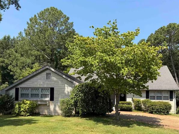 2817 Burleson St, Florence, AL 35633