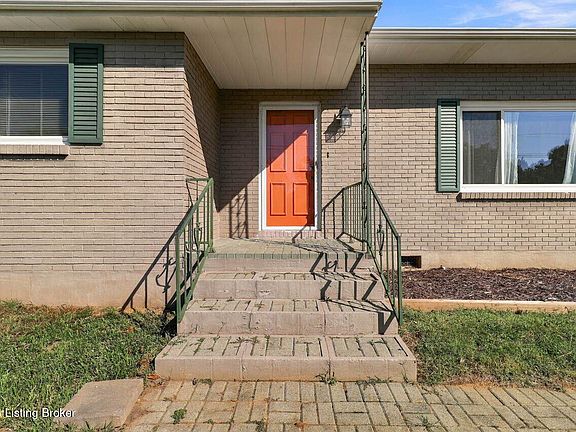 5th image of 4010 Dixie Ln