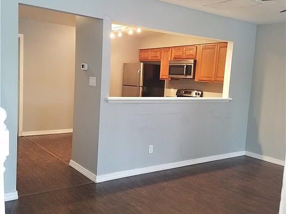 5th image of 515 Lanier Cres