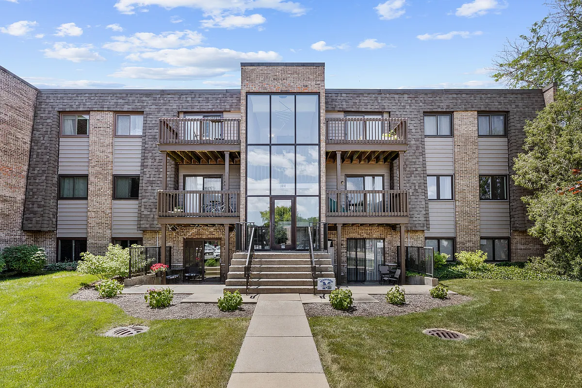 Building Photo - 1444 Stonebridge Cir #H3