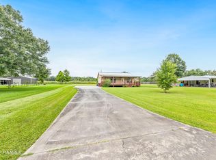 1141 Simon Angelle Rd, Arnaudville, LA 70512