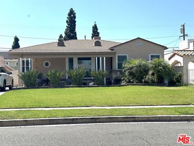 8915 S 8th Ave, Inglewood, CA, 90305