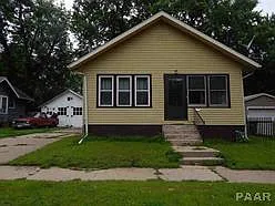 1117 Summer St photo 1
