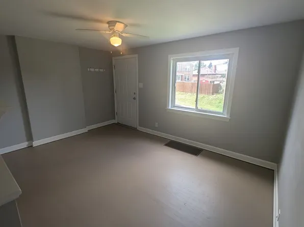 1514 Shire Pl, Pittsburgh, PA 15226