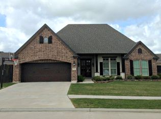 172 Sterling Ridge Dr, Nederland, TX 77627
