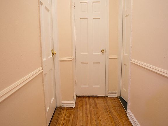 4th image of 2300 Kings Hwy APT 2E